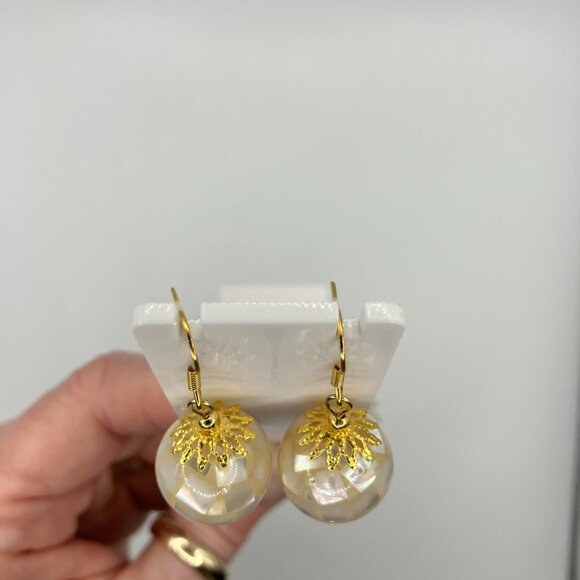 Gorgeous 16mm Mother of Pearl Earrings made with 316 Stainless Steel Hypo Hooks - Picture 4 of 15